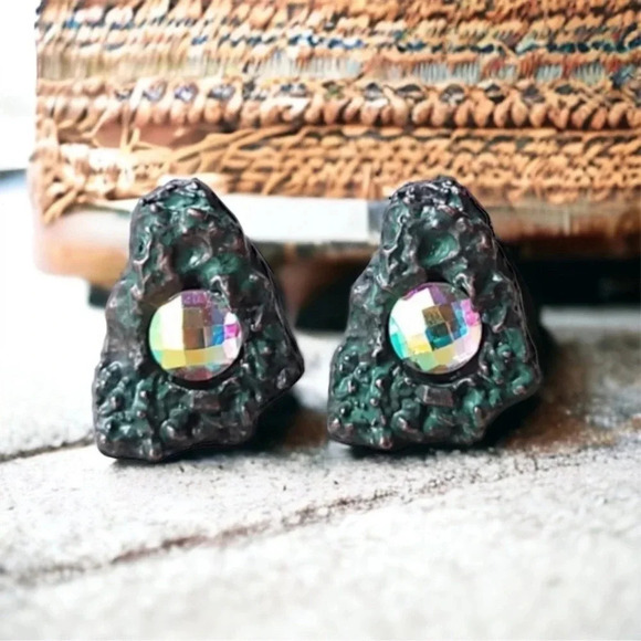 Crystal Stud Earrings Patina Green - Picture 1 of 17